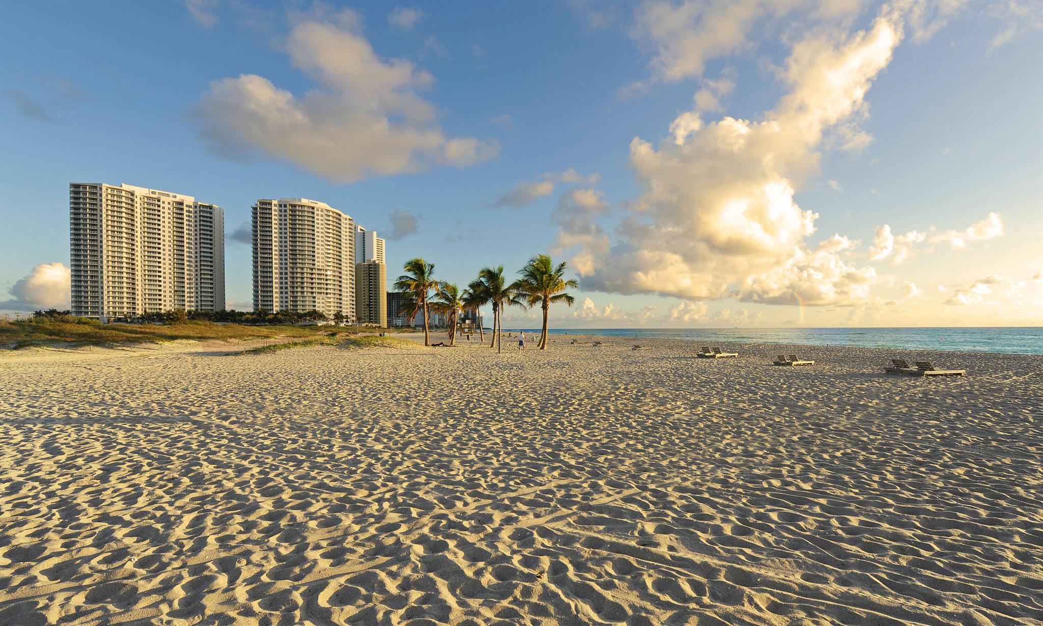 2700 N Ocean Drive 304a