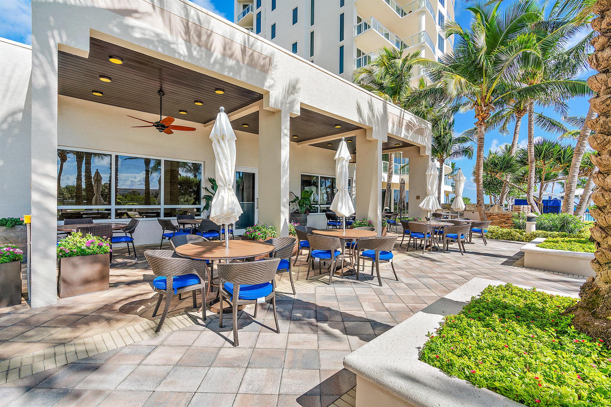 2700 N Ocean Drive 304a