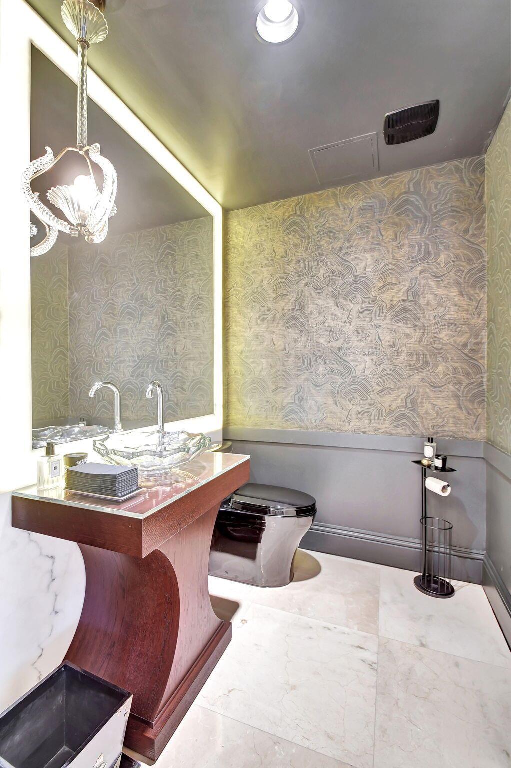 2700 N Ocean Drive 304a