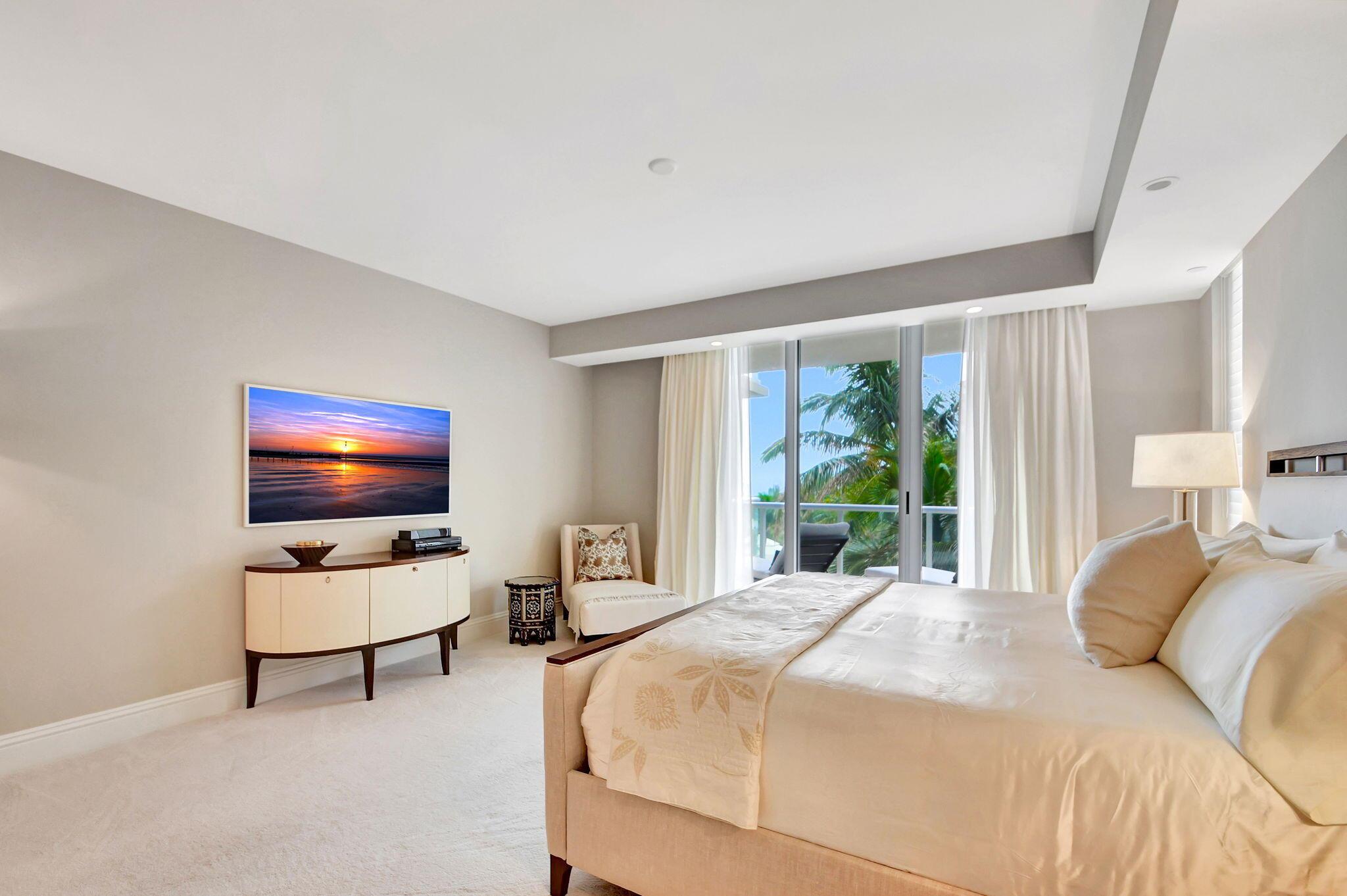 2700 N Ocean Drive 304a