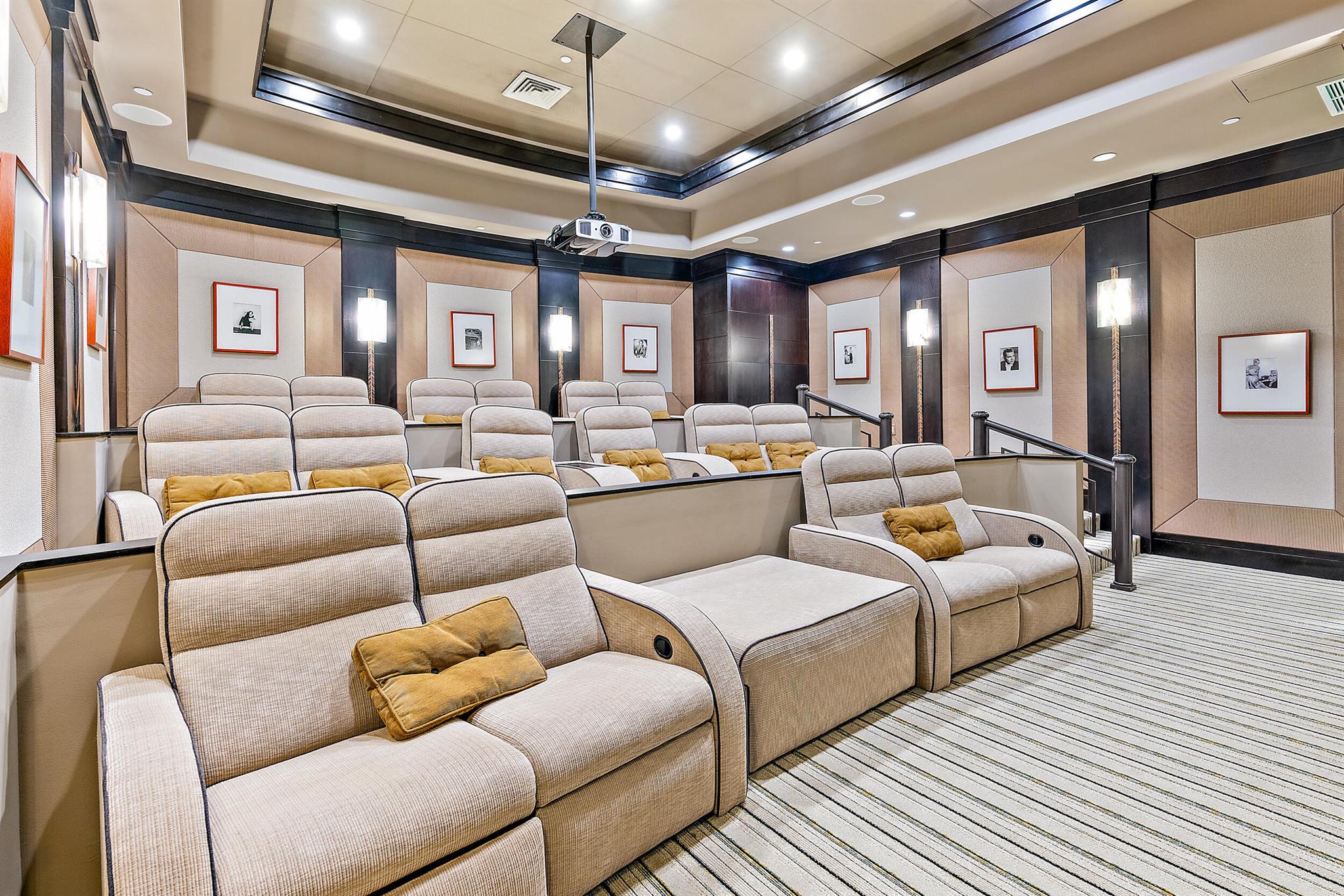 2700 N Ocean Drive 304a