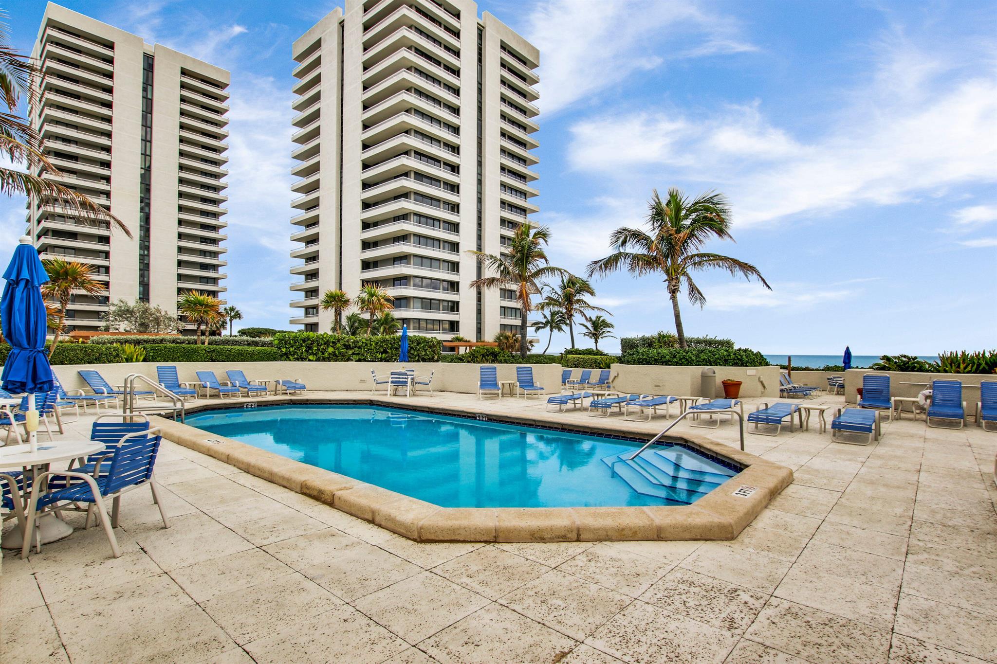 5510 N Ocean Drive 12b