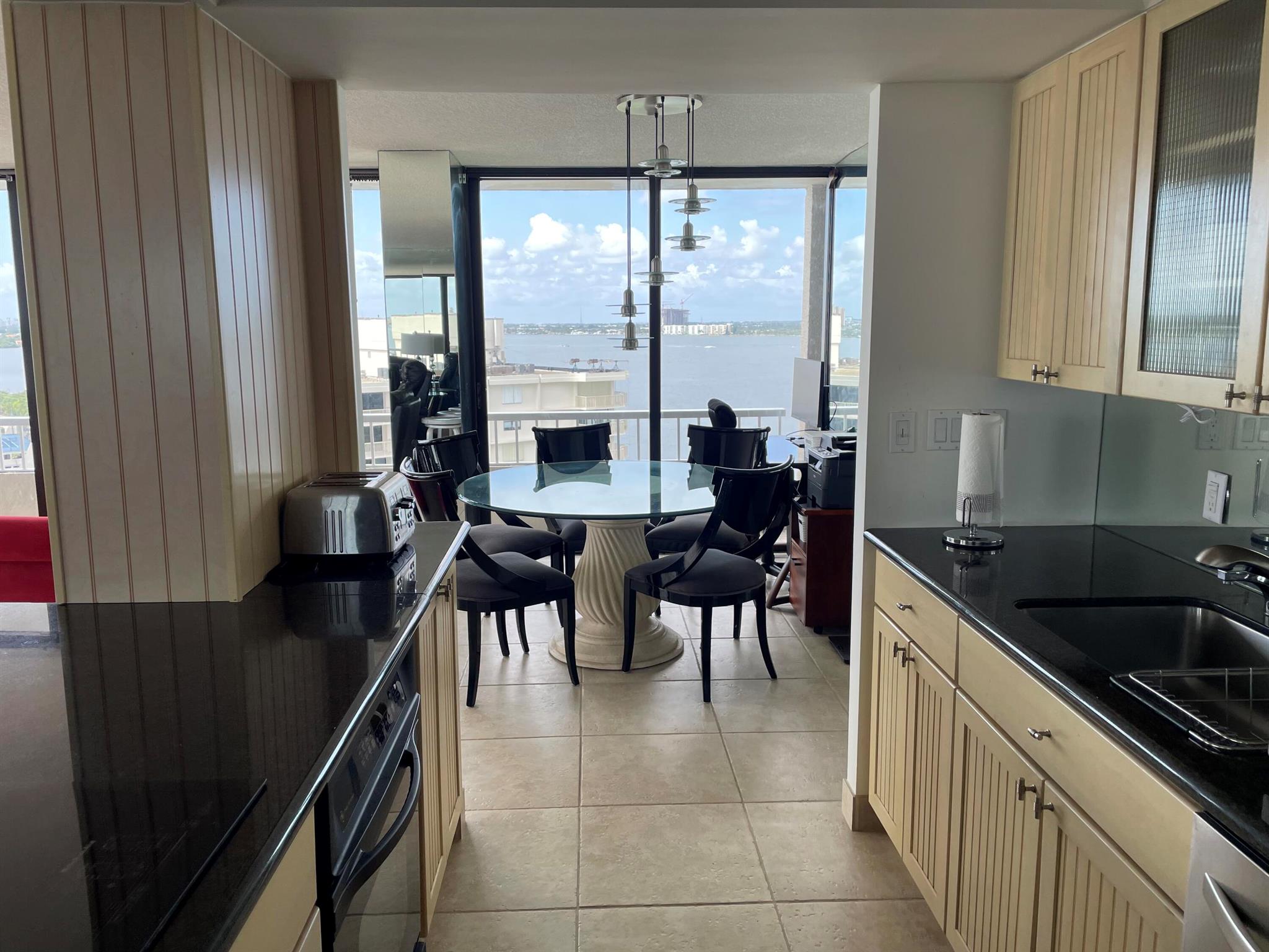 5510 N Ocean Drive 12b