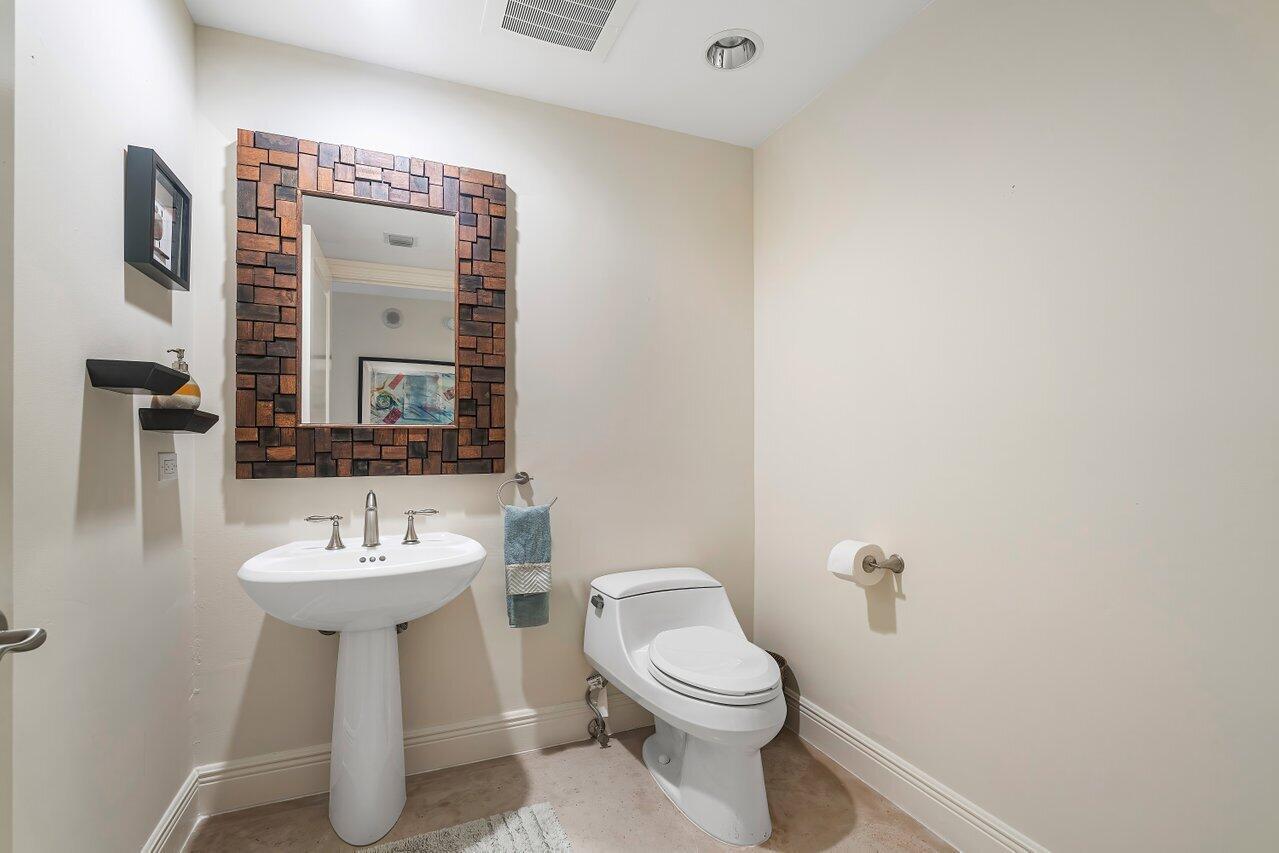 3800 N Ocean 1053