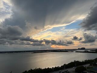 5420 N Ocean Drive 1406