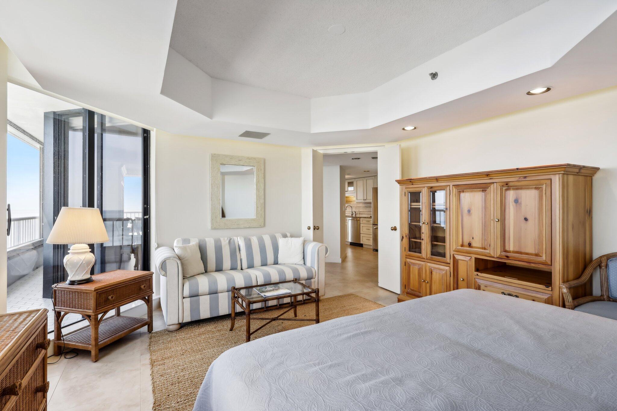 5250 N Ocean Drive 15n