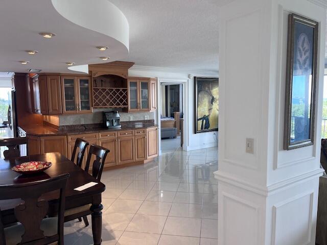 4200 N Ocean Drive 2-405