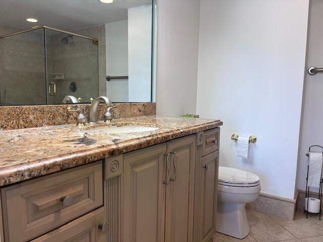 4200 N Ocean Drive 2-405