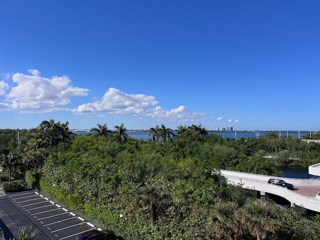 4200 N Ocean Drive 2-405