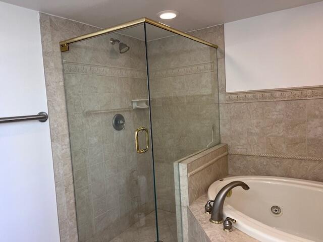 4200 N Ocean Drive 2-405