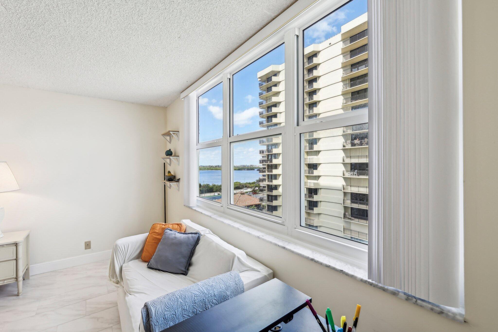 5440 N Ocean Drive 706