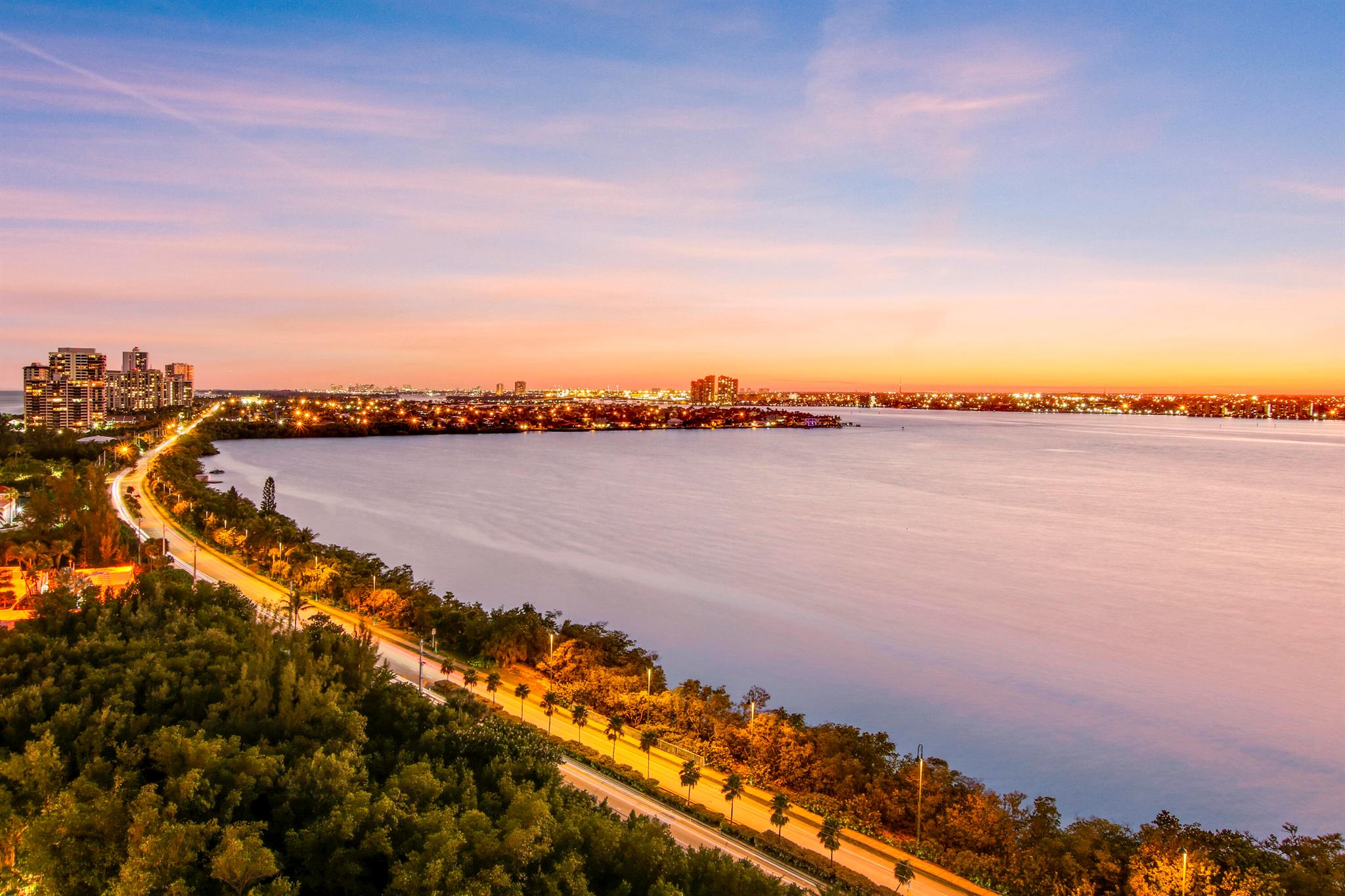 5280 N Ocean Drive 4d