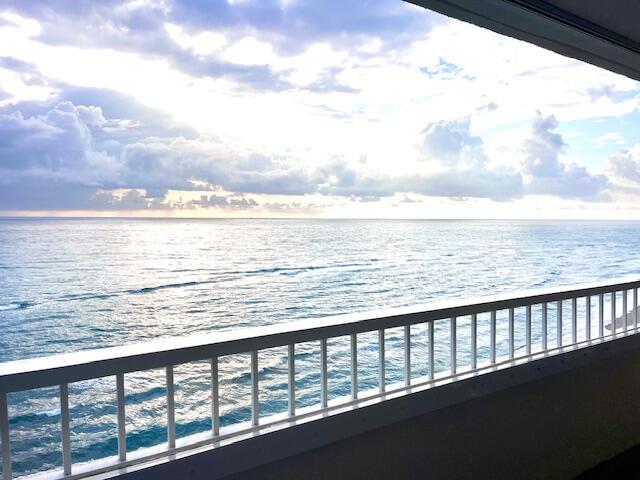 5280 N Ocean Drive 8b