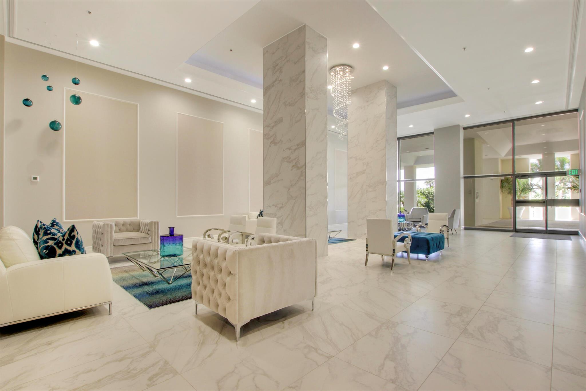 5280 N Ocean Drive 8b