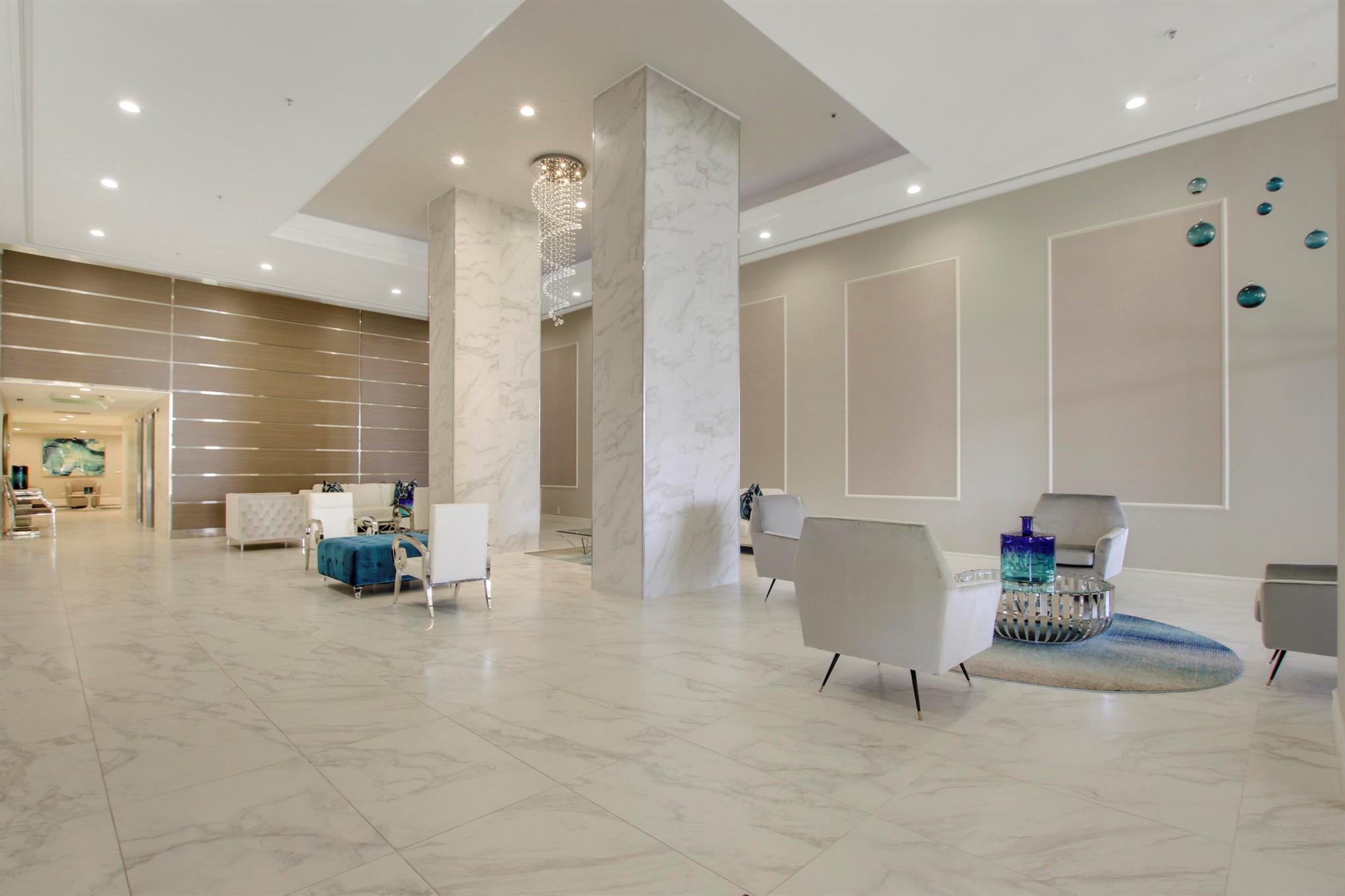 5280 N Ocean Drive 8b