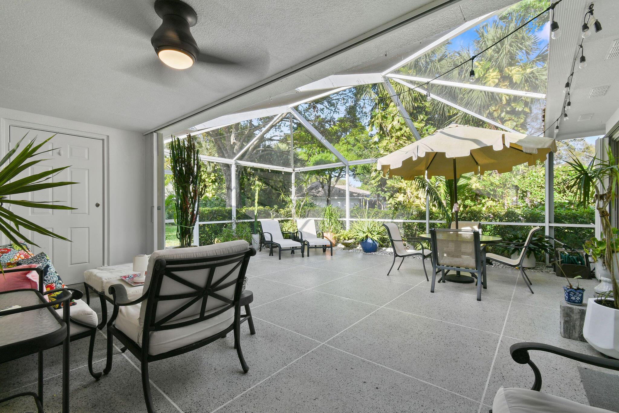 5402 Red Oak Court