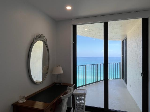 5420 N Ocean Drive 1705