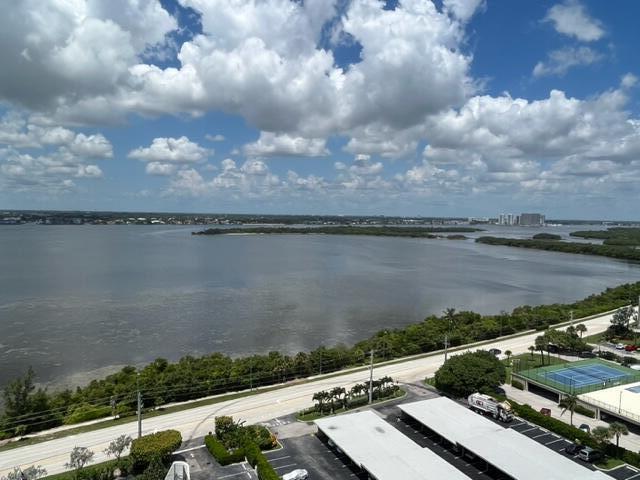 5420 N Ocean Drive 1705