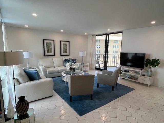 5420 N Ocean Drive 1705