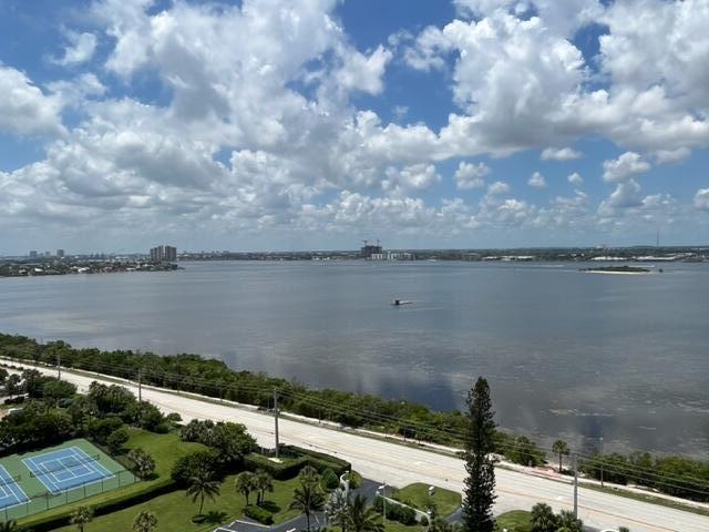 5420 N Ocean Drive 1705