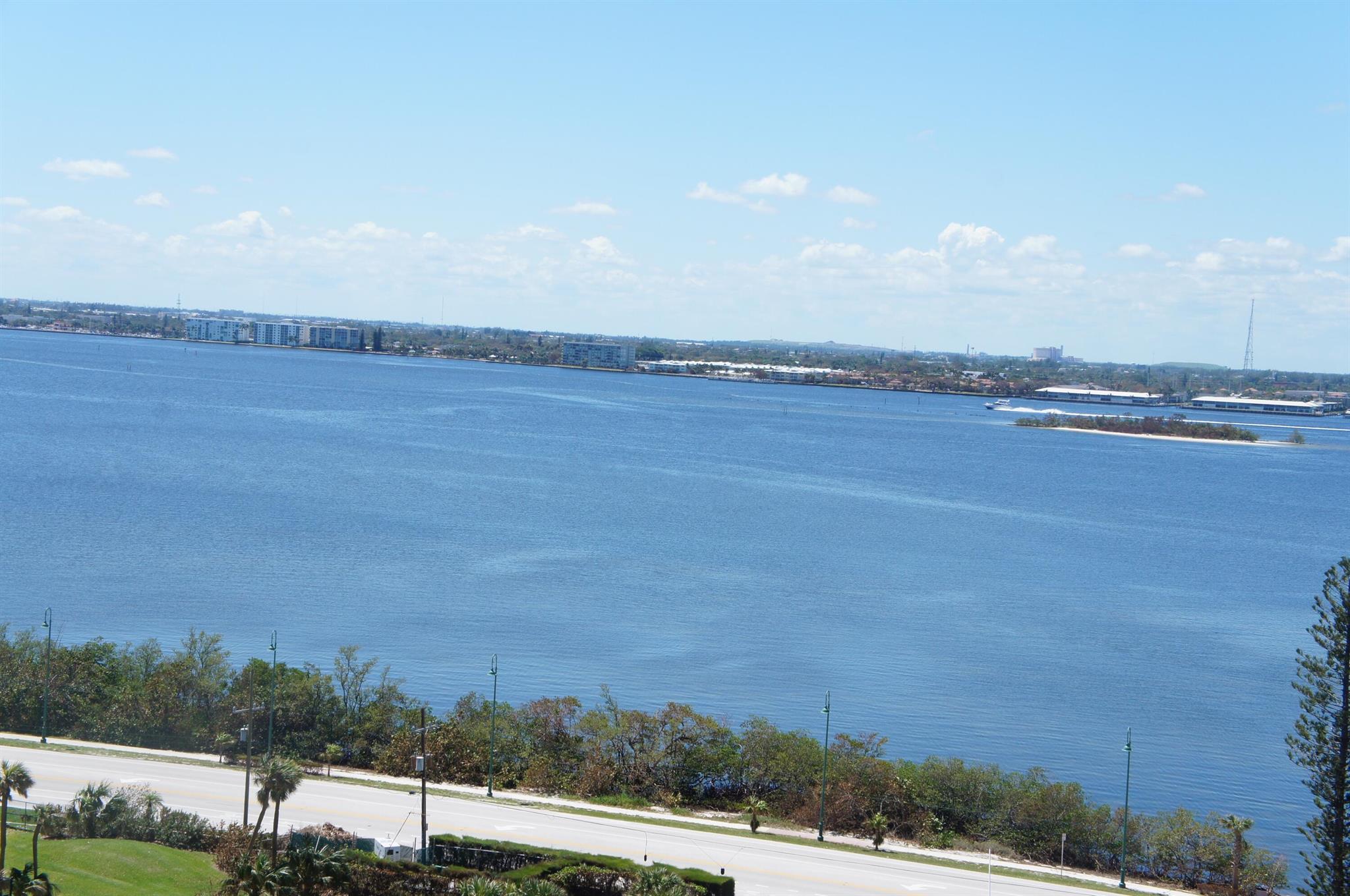 5420 N Ocean Drive 1705