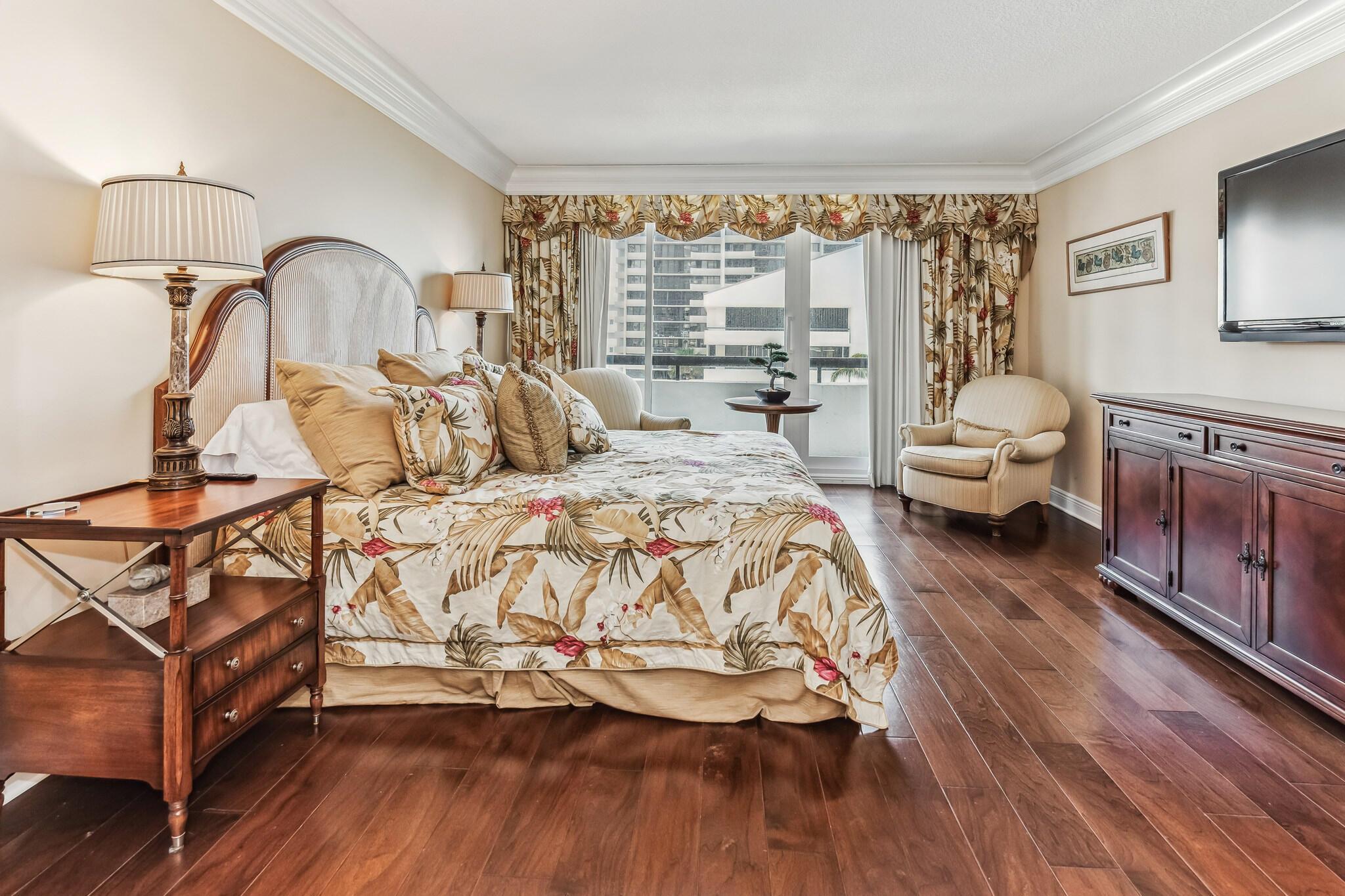 4000 N Ocean Drive 401