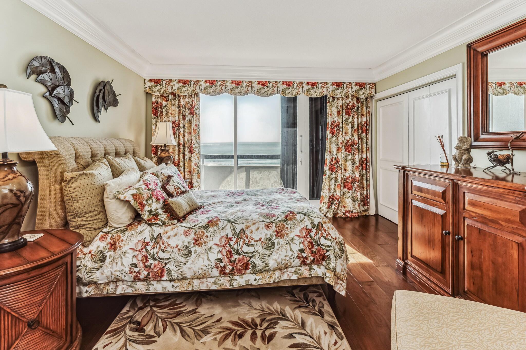 4000 N Ocean Drive 401