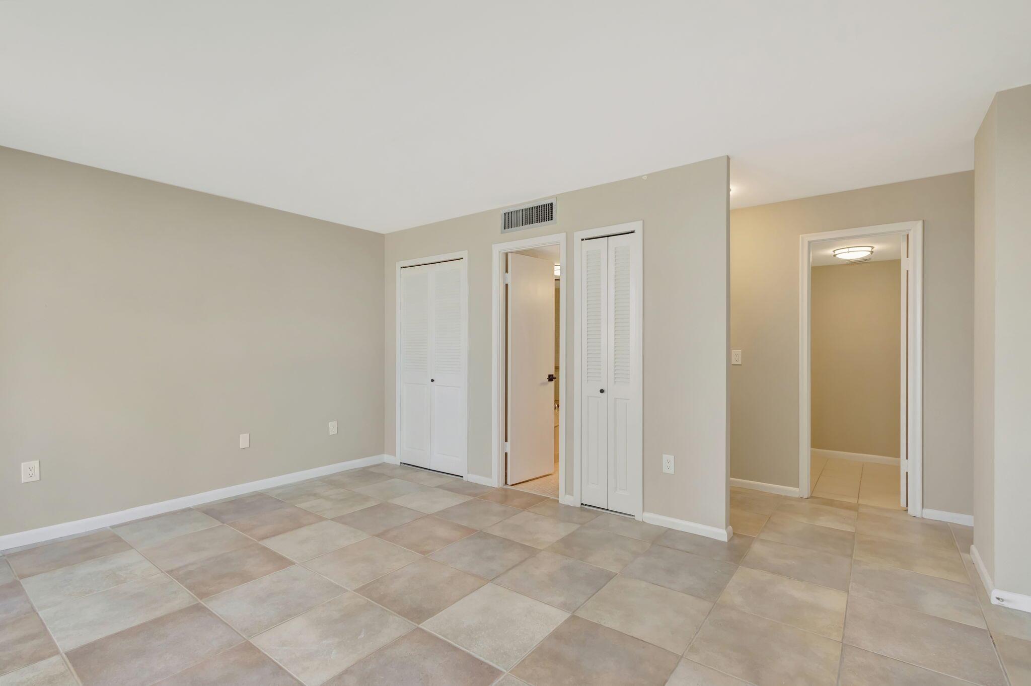 4200 N Ocean Drive 2-303