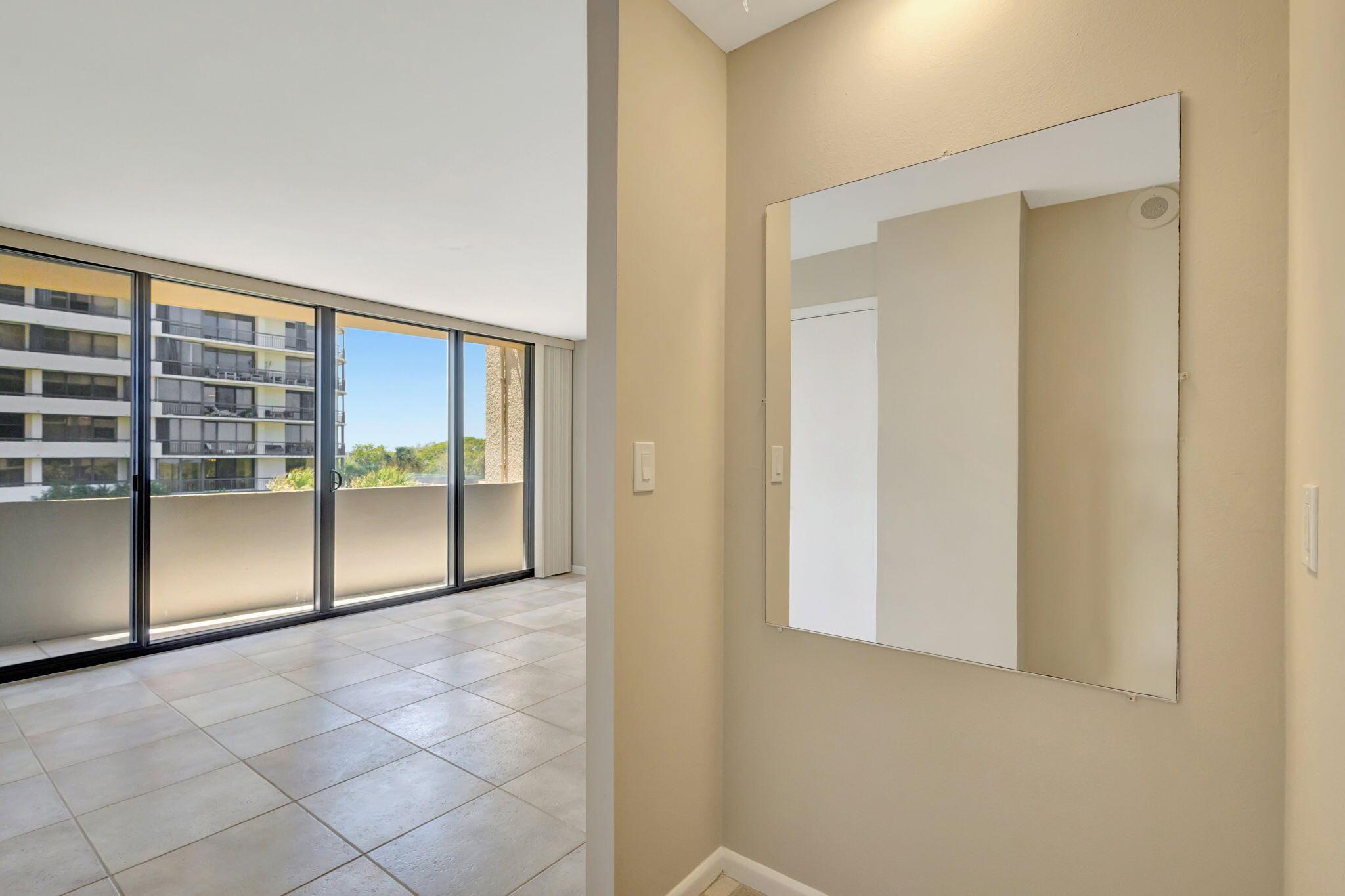 4200 N Ocean Drive 2-303