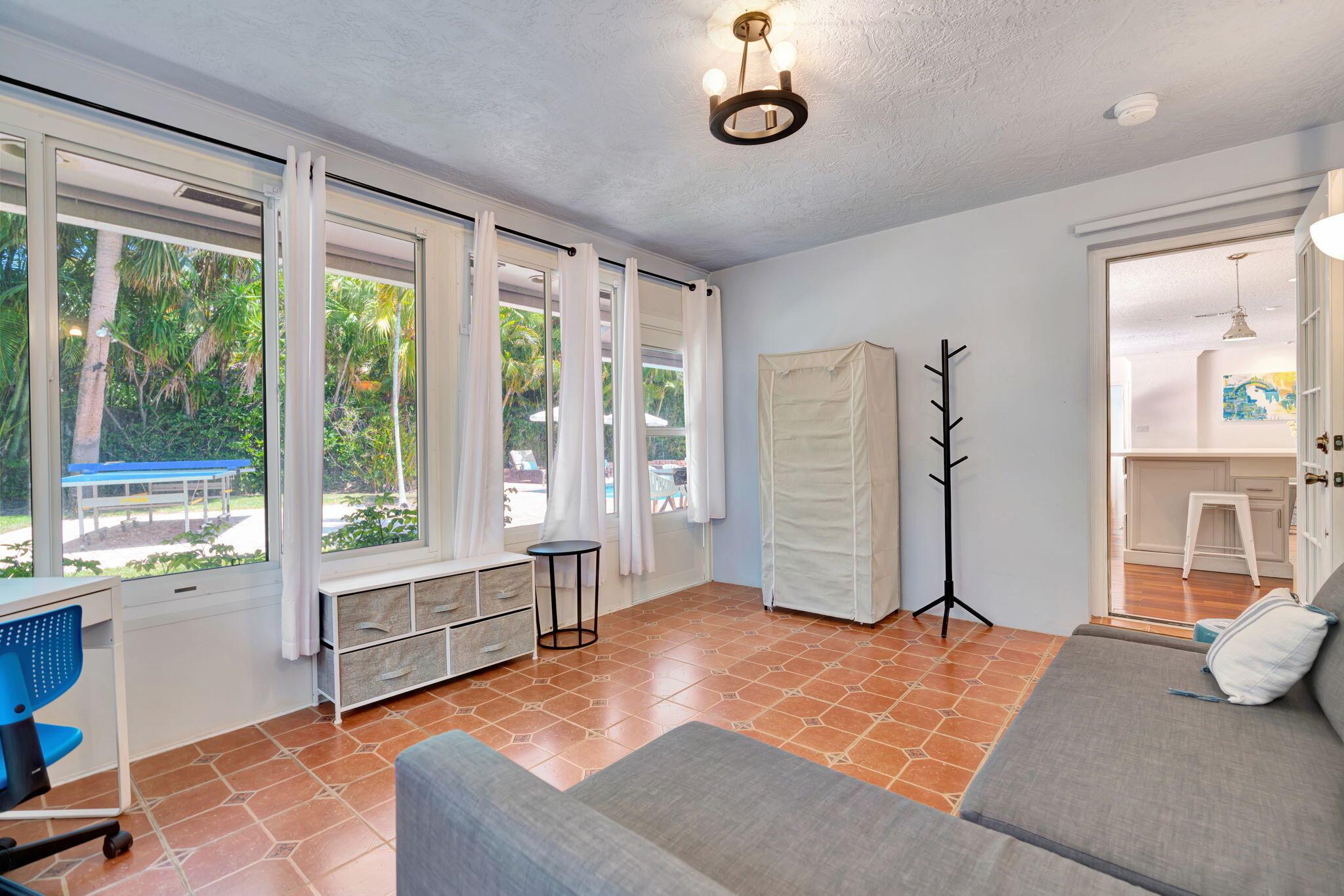 2561 Pepperwood Circle