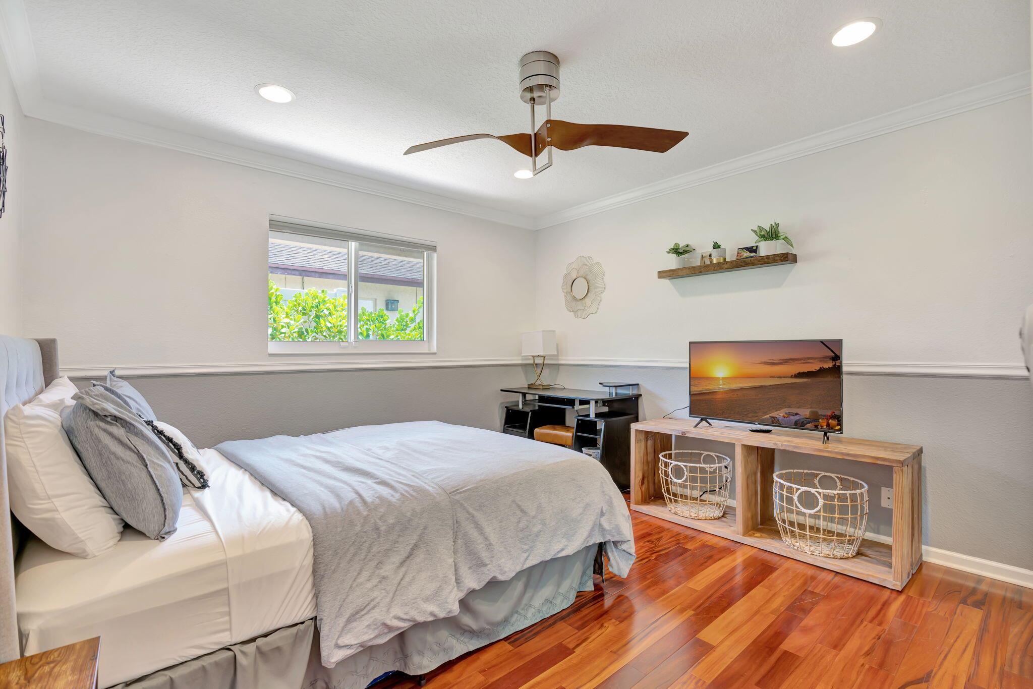 2561 Pepperwood Circle