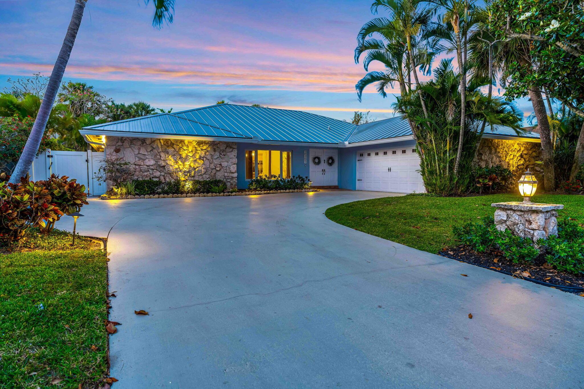 2561 Pepperwood Circle