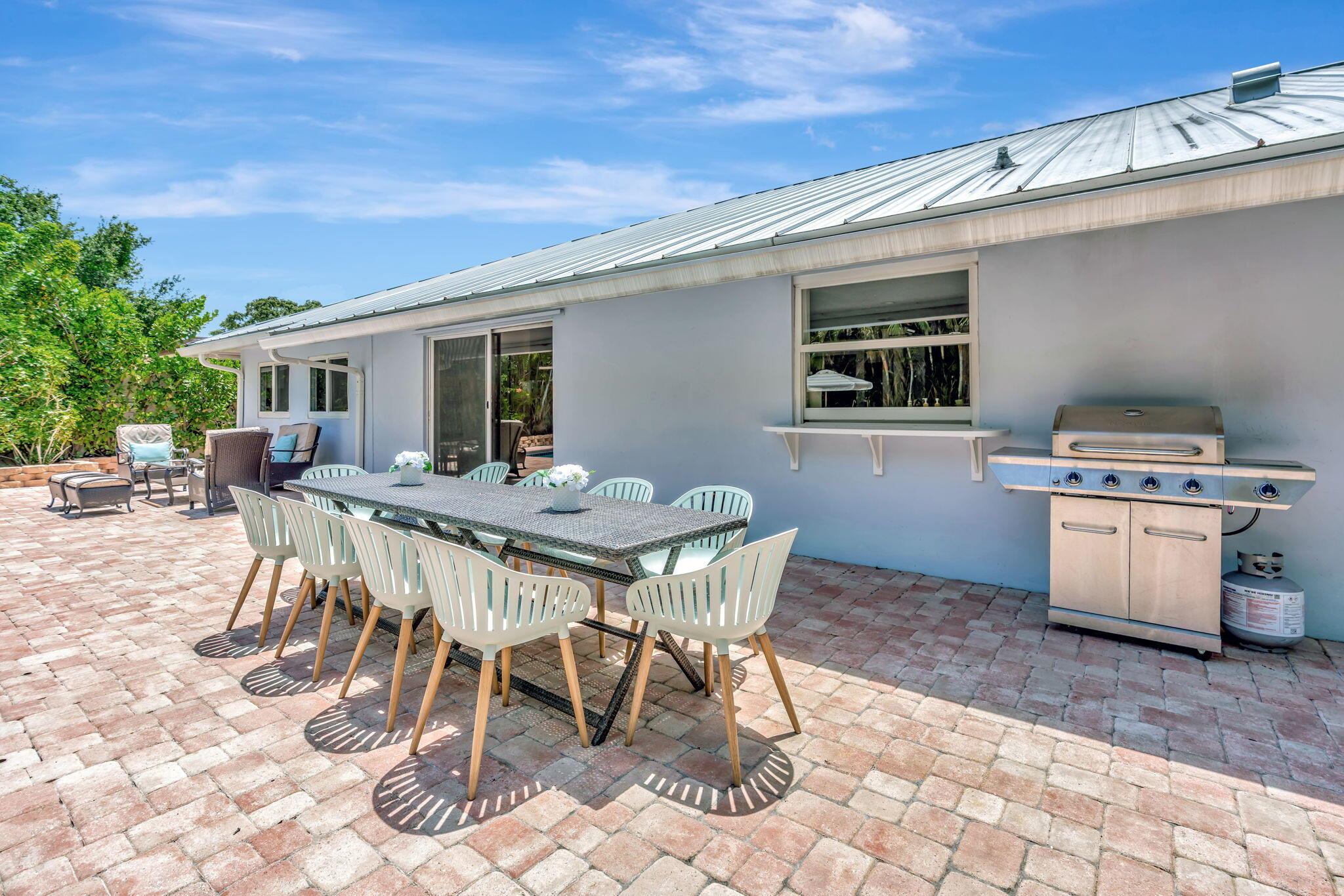 2561 Pepperwood Circle