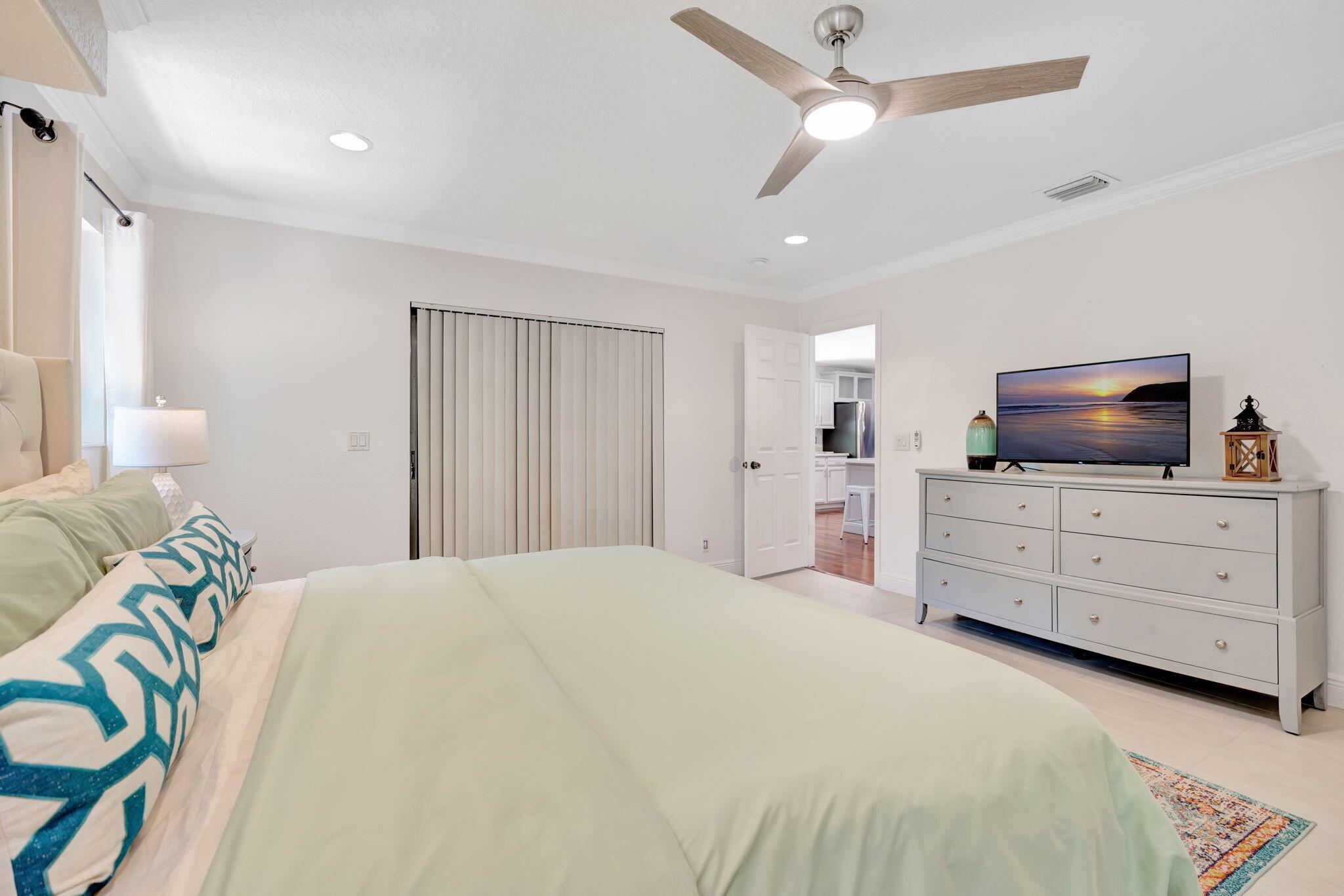 2561 Pepperwood Circle