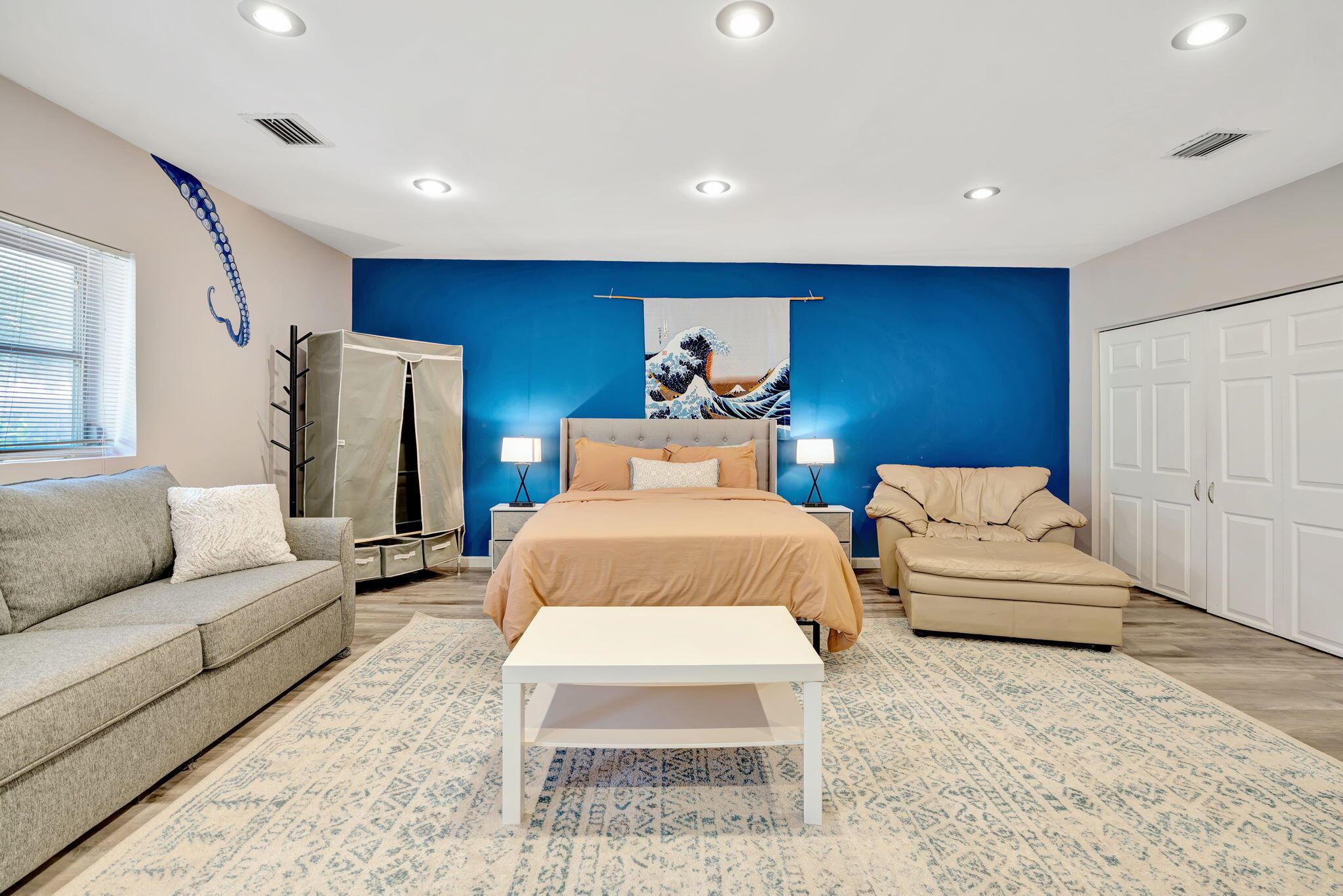 2561 Pepperwood Circle