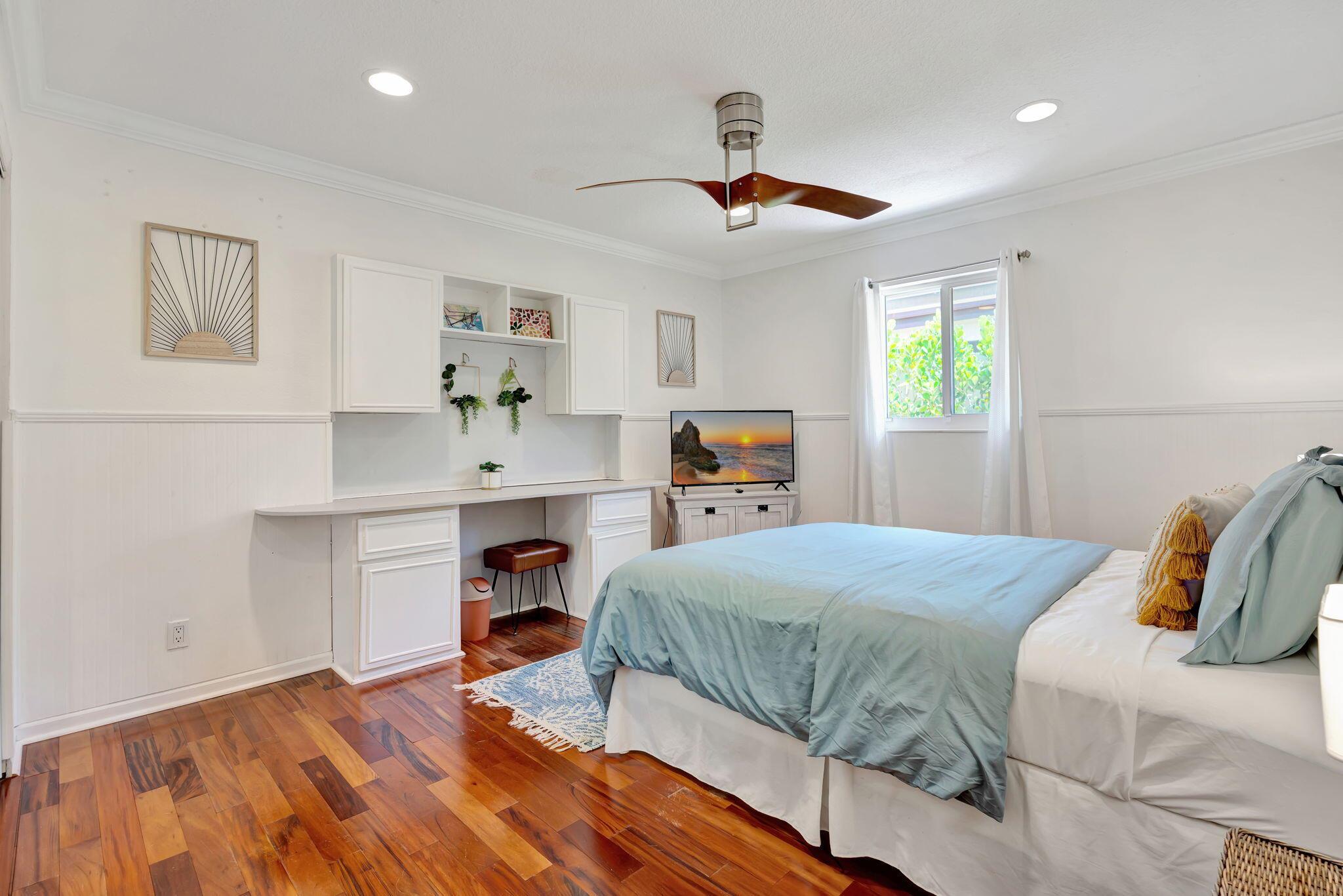 2561 Pepperwood Circle