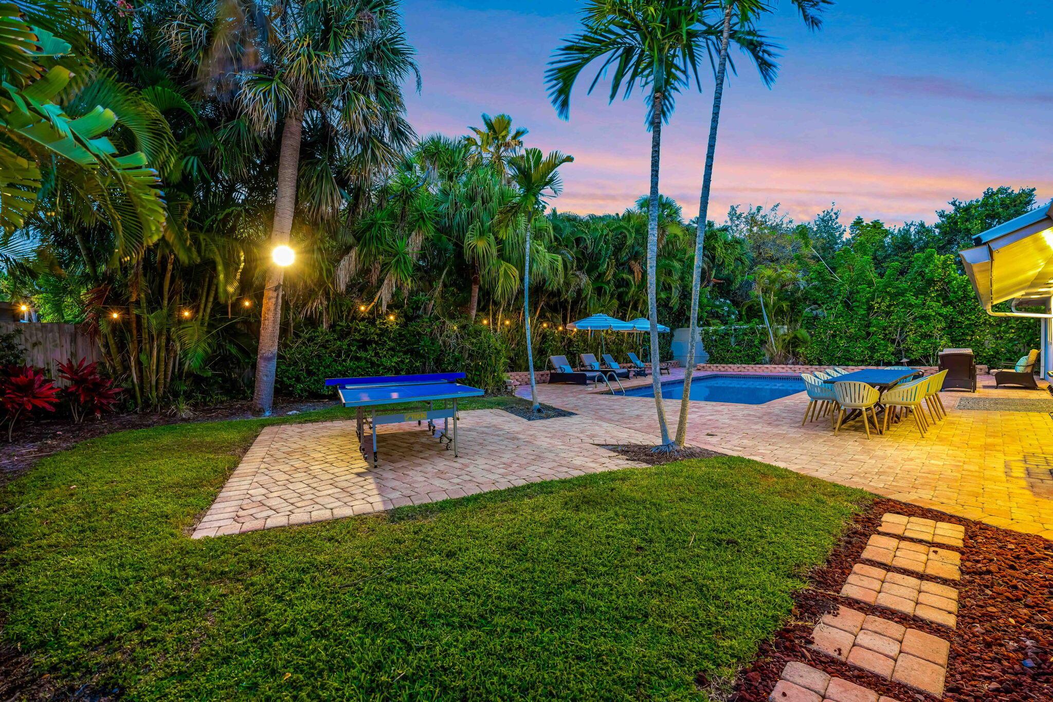 2561 Pepperwood Circle