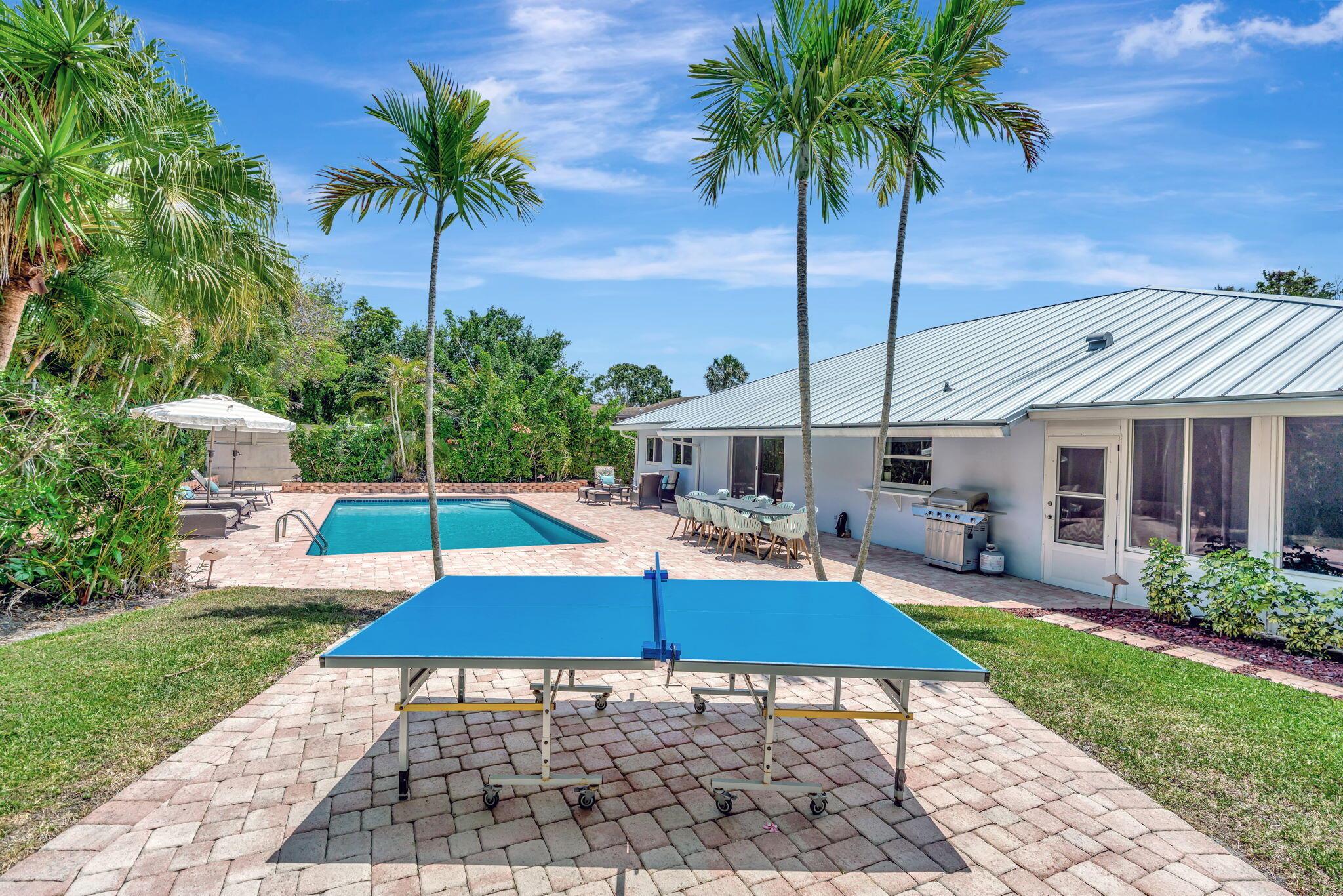 2561 Pepperwood Circle