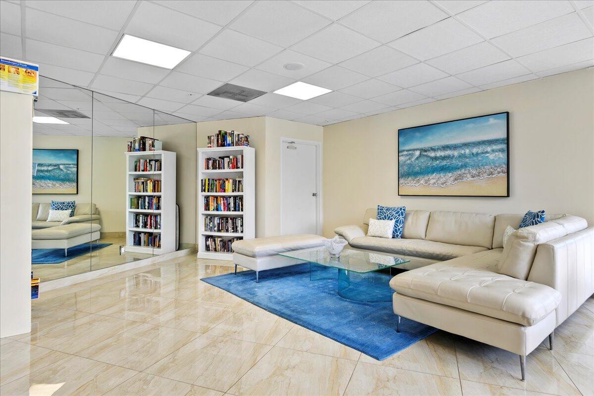 5420 N Ocean Drive 903