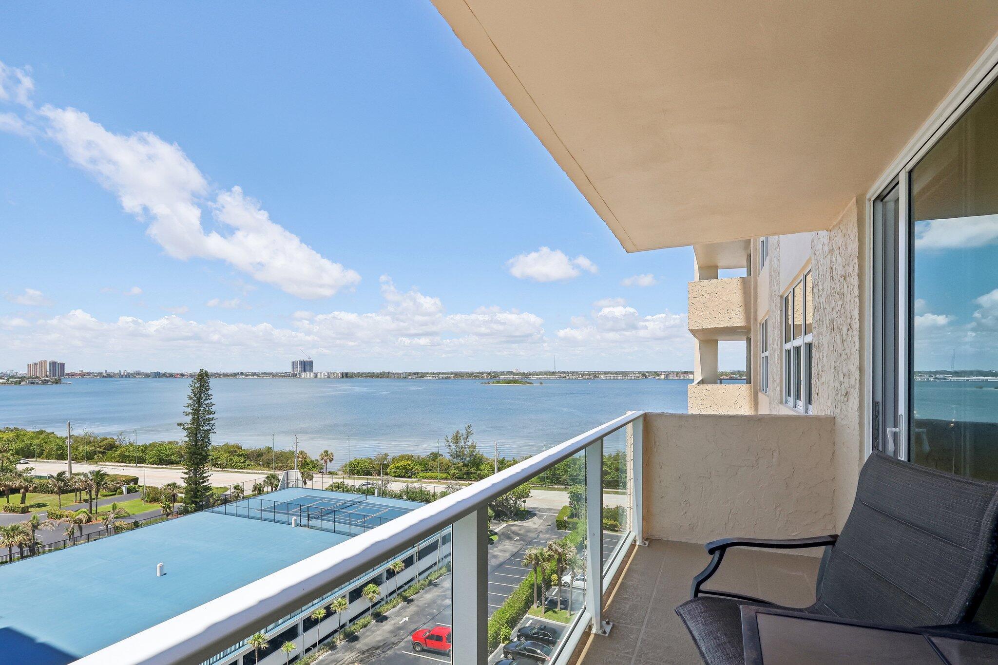 5440 N Ocean Drive 903