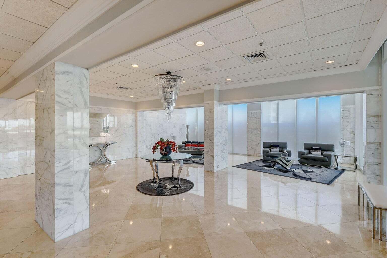 5440 N Ocean Drive 903