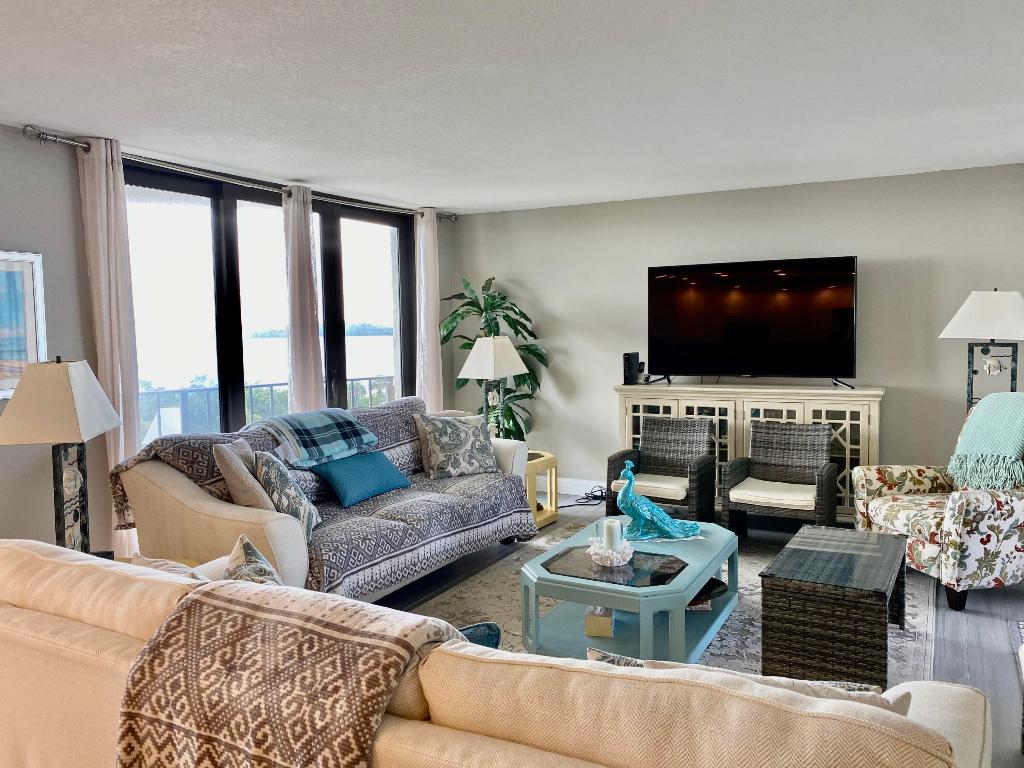 5420 N Ocean Drive 505