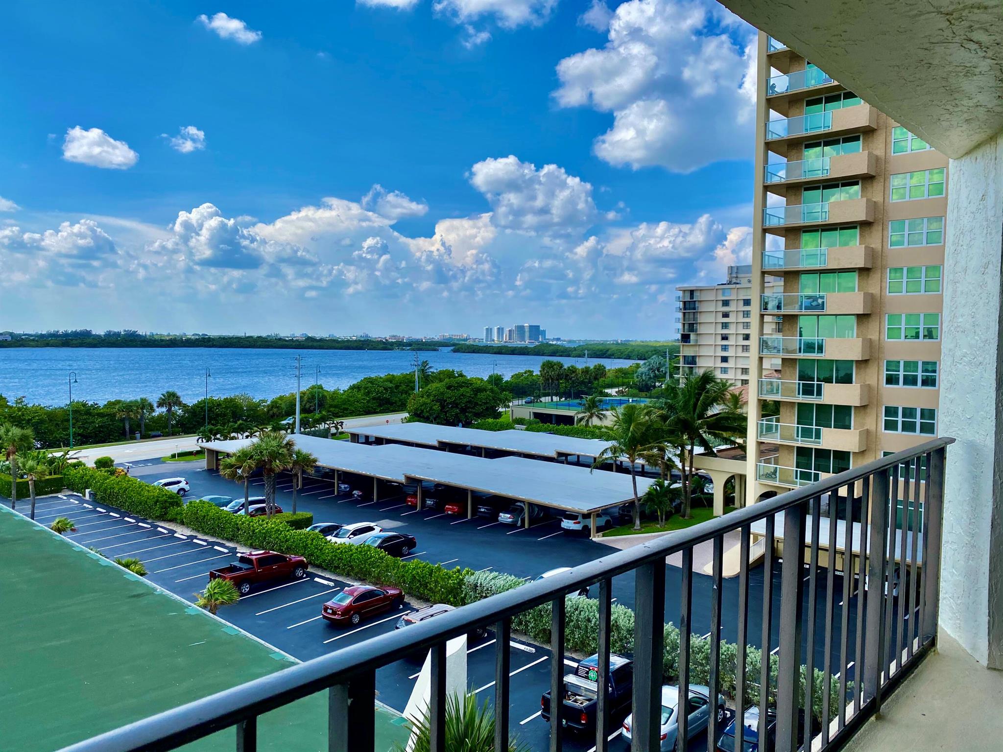 5420 N Ocean Drive 505