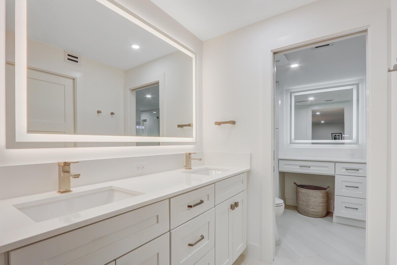 5380 N Ocean Drive 17e