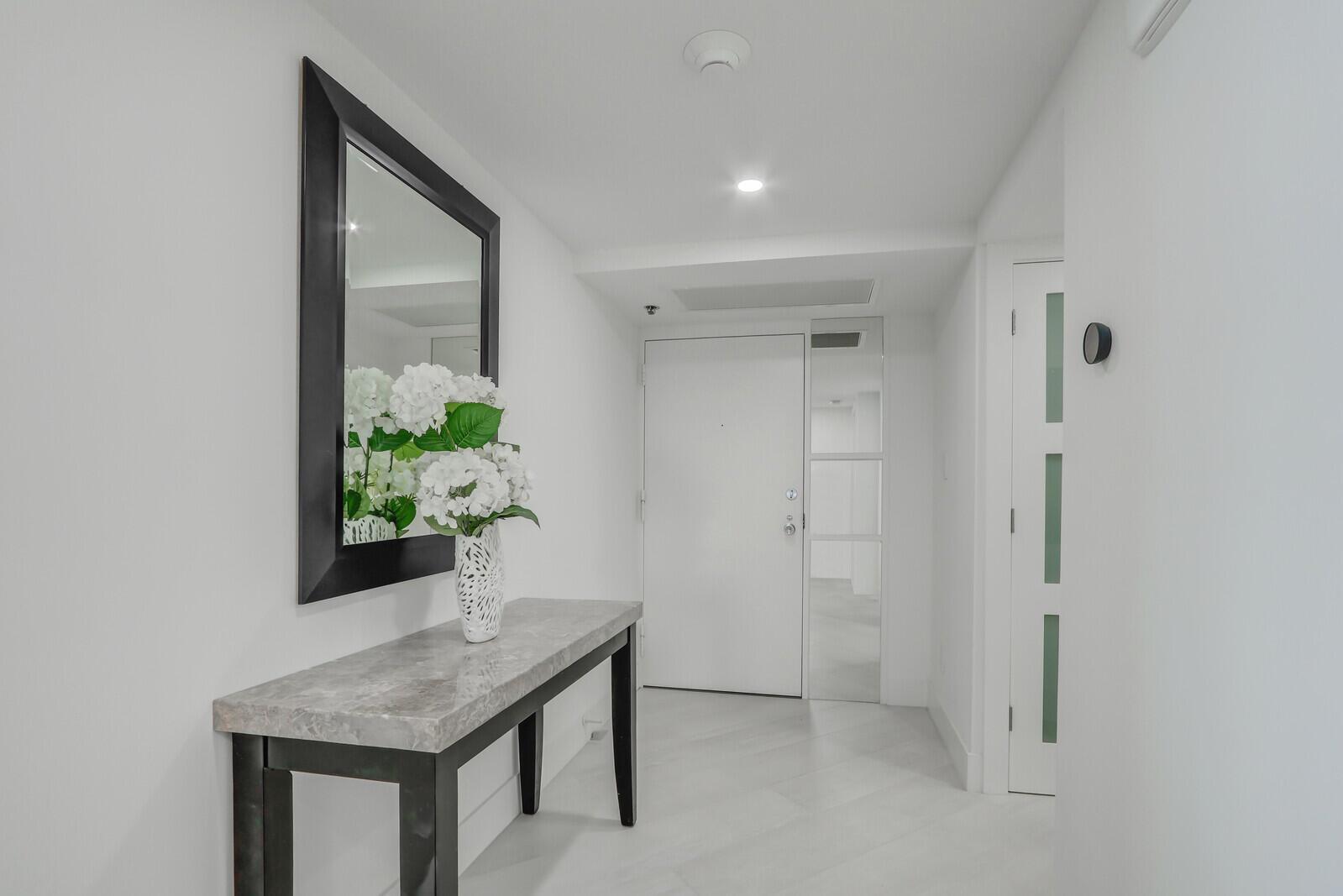 5380 N Ocean Drive 17e