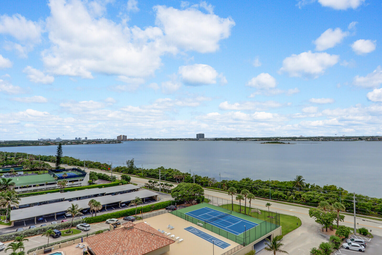 5480 N Ocean Drive A10c