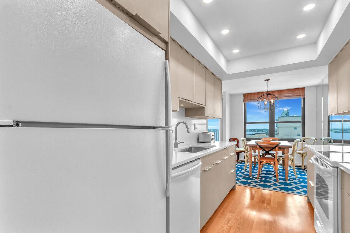 5480 N Ocean Drive A10c