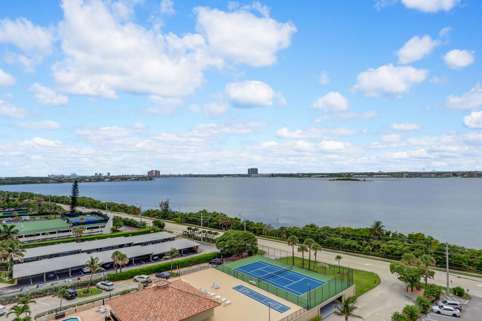 5480 N Ocean Drive A10c