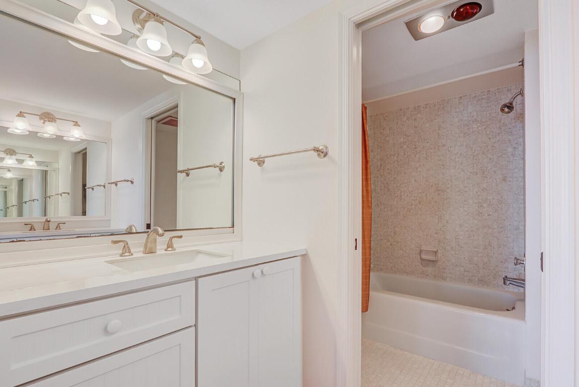 5480 N Ocean Drive A10c