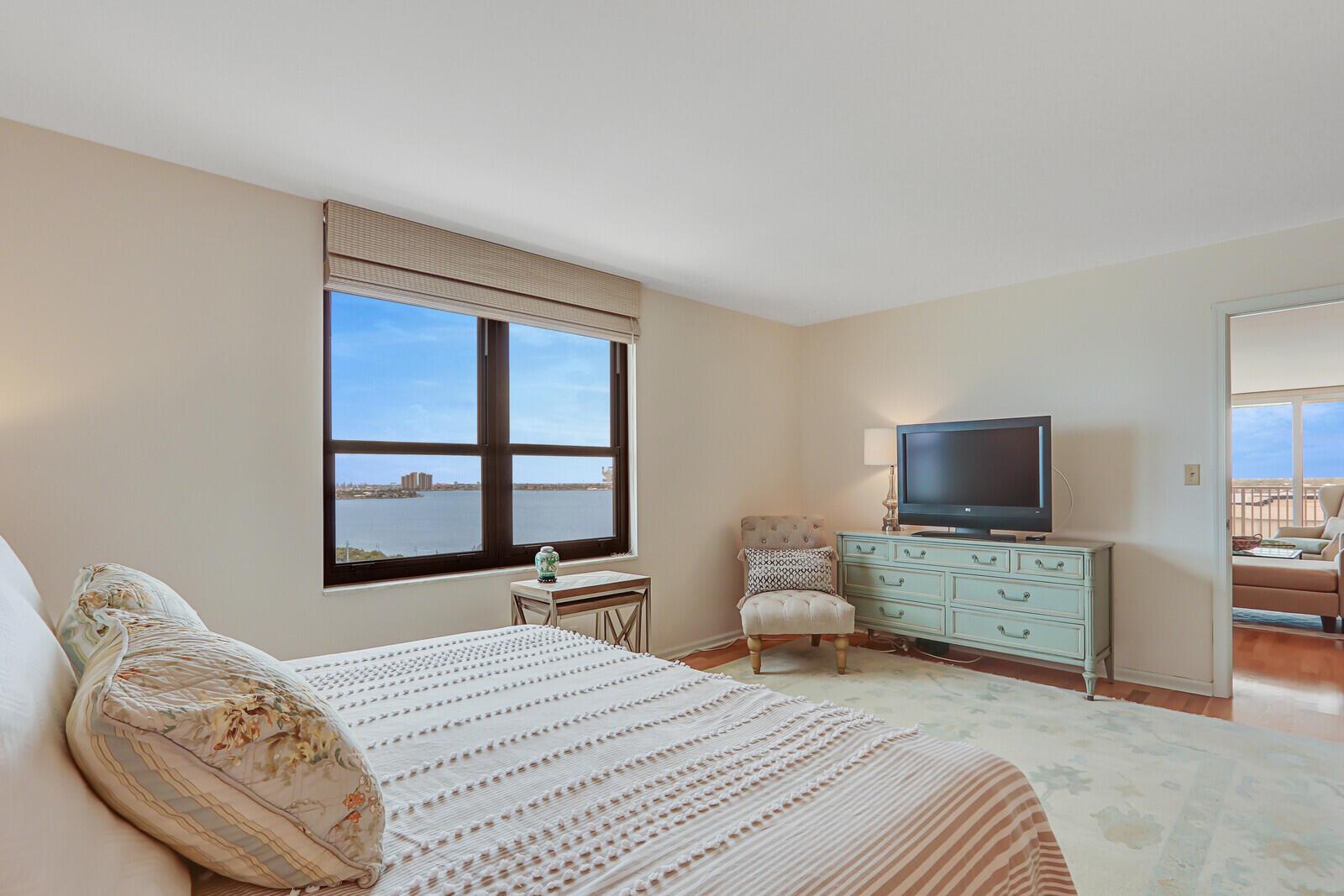 5480 N Ocean Drive A10c